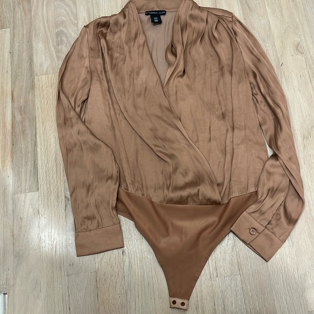Beautiful top